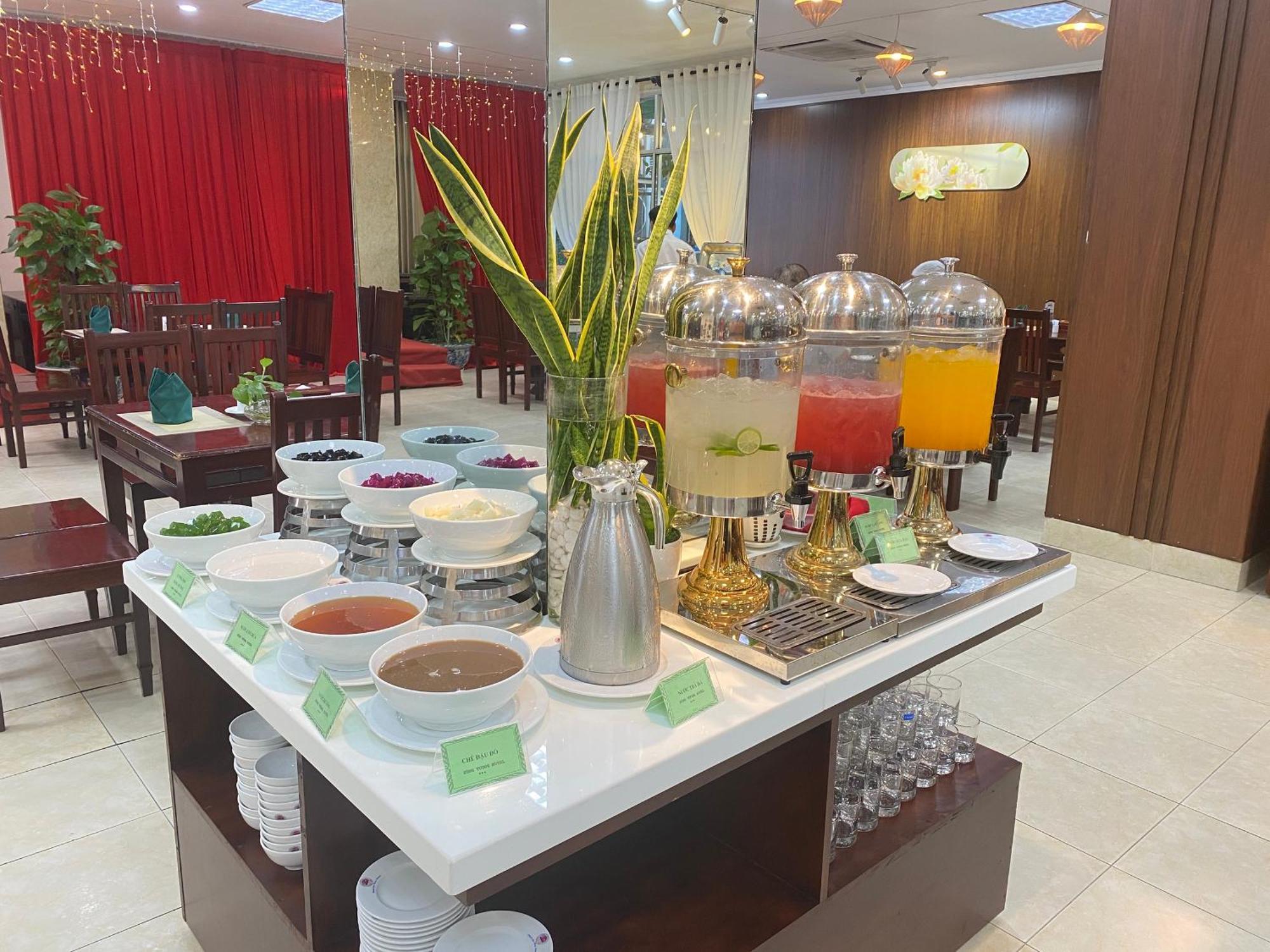 Khach San Hung Vuong Quang Ngai Hotel Exterior foto