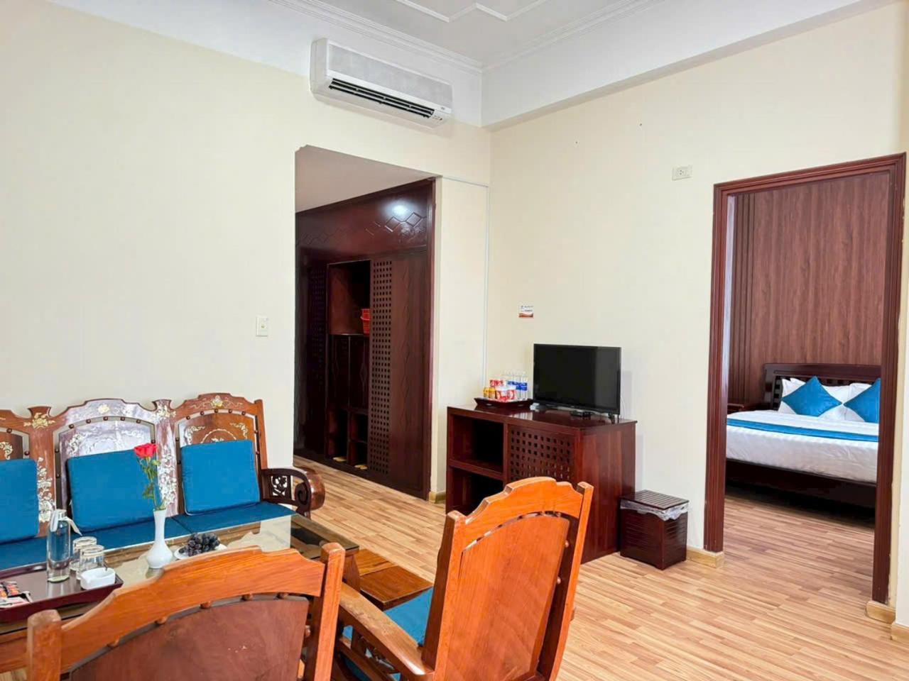 Khach San Hung Vuong Quang Ngai Hotel Exterior foto