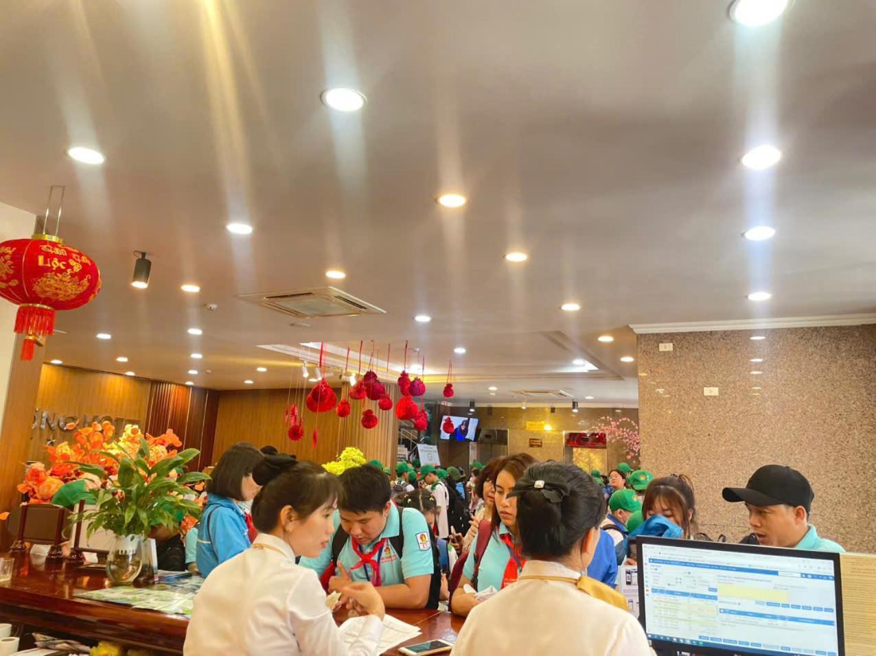 Khach San Hung Vuong Quang Ngai Hotel Exterior foto